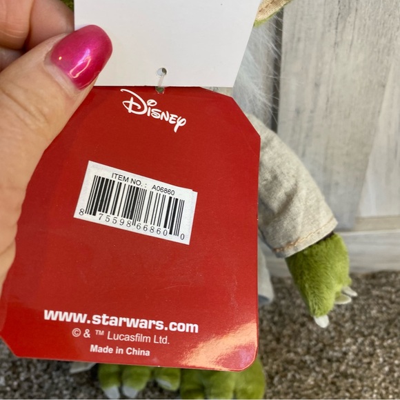 Star Wars Plush Jedi Master Yoda with Zip Pocket 12" Plush 2015 - Picture 7 of 9